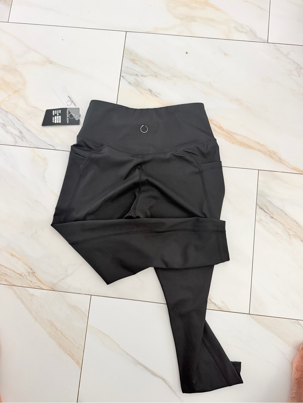High-Rise Black Leggings with Side Pockets